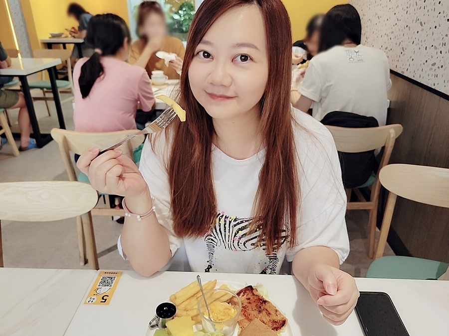 #台中美食 #台中早午餐 #台中加盟店 #加盟创业 #大雅区早午餐 #大雅区必吃 #台中必吃   #大雅区美食  #人气早午餐 #美食地图 #美食客推荐 #特色早午餐  #大雅聚餐 #台中聚餐   #生菜沙拉 #低脂餐 #日晒面  #鸡腿排 #漫时光