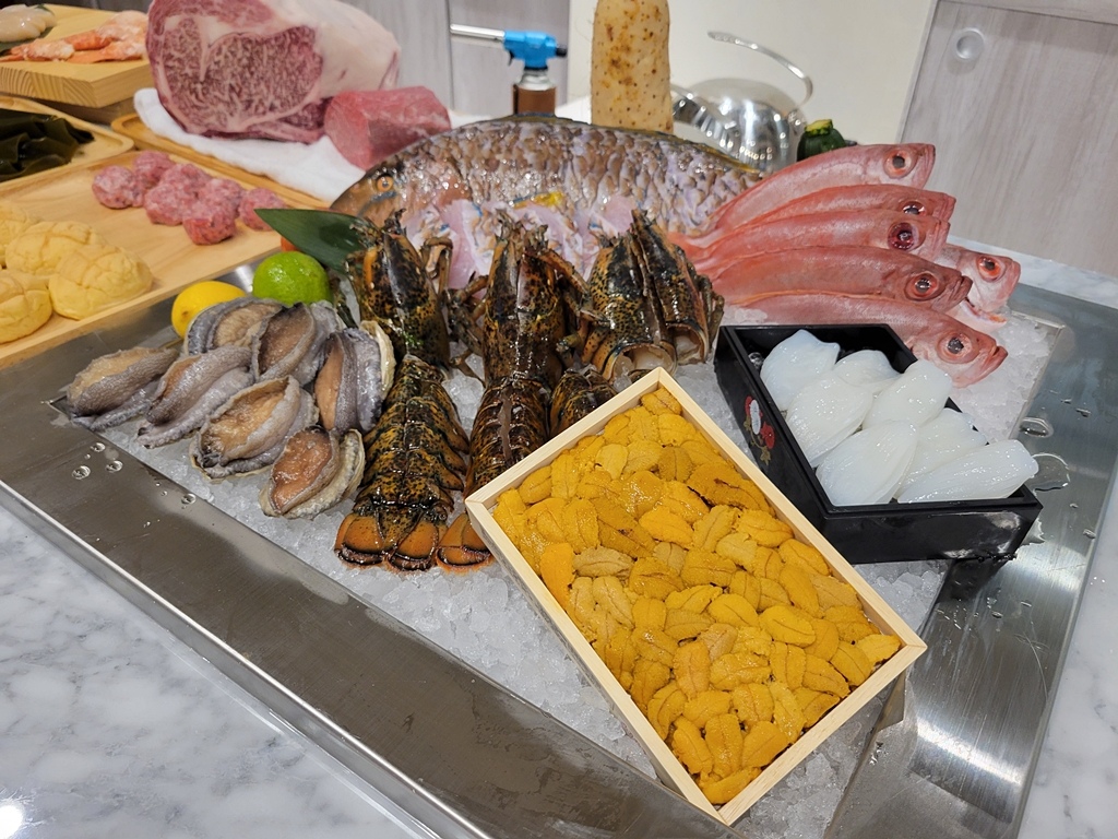 【美食】台灣連續兩年最難訂位的無菜單鐵板燒冠軍名店，Goog