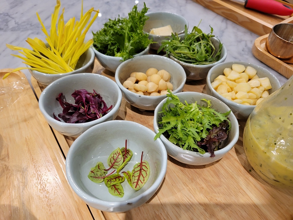 【美食】台灣連續兩年最難訂位的無菜單鐵板燒冠軍名店，Goog