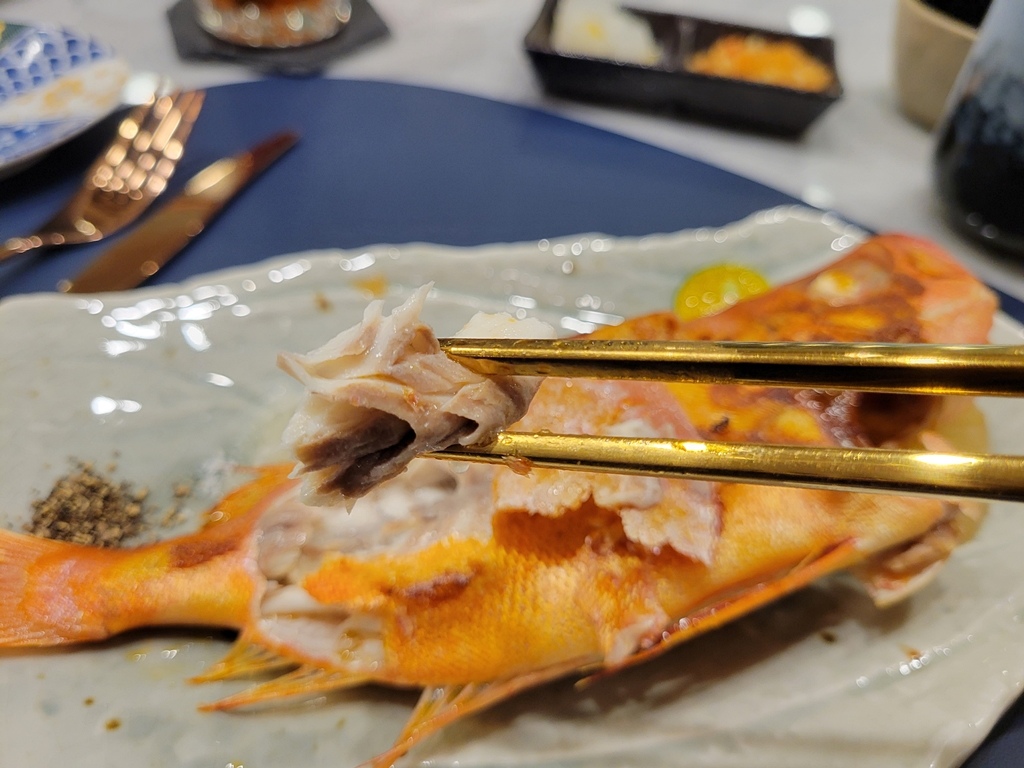 【美食】台灣連續兩年最難訂位的無菜單鐵板燒冠軍名店，Goog
