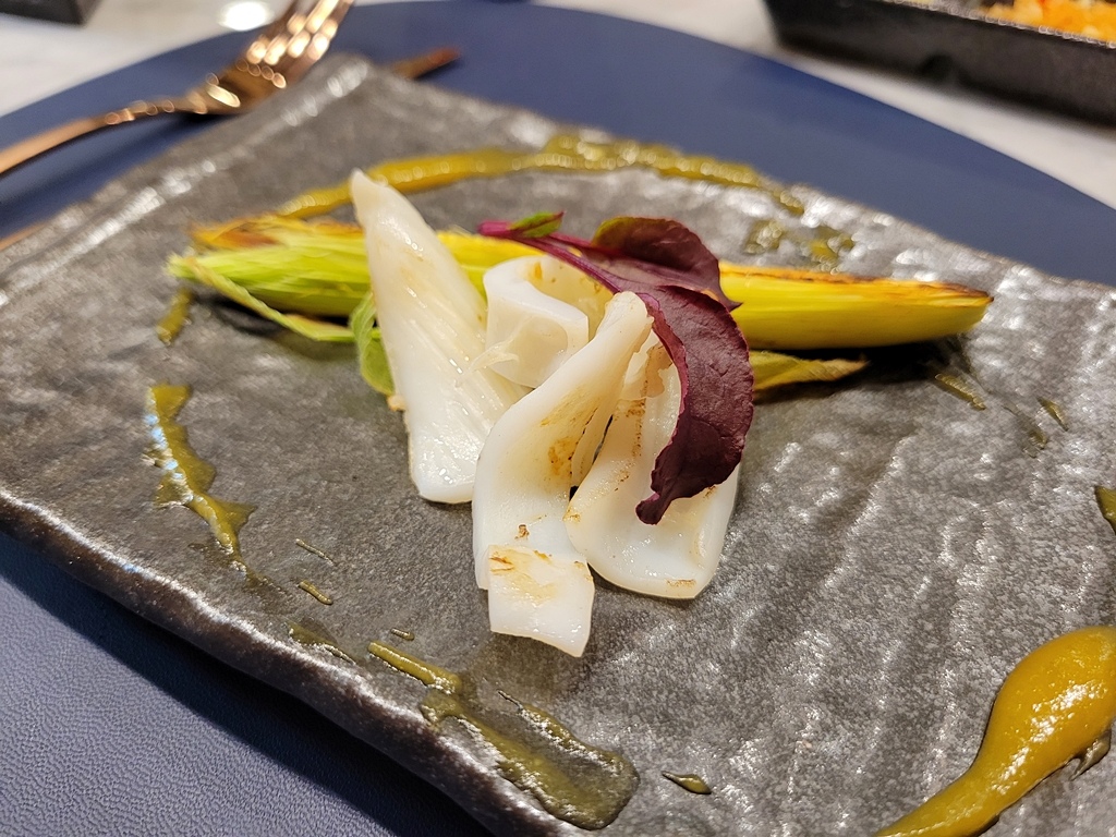 【美食】台灣連續兩年最難訂位的無菜單鐵板燒冠軍名店，Goog