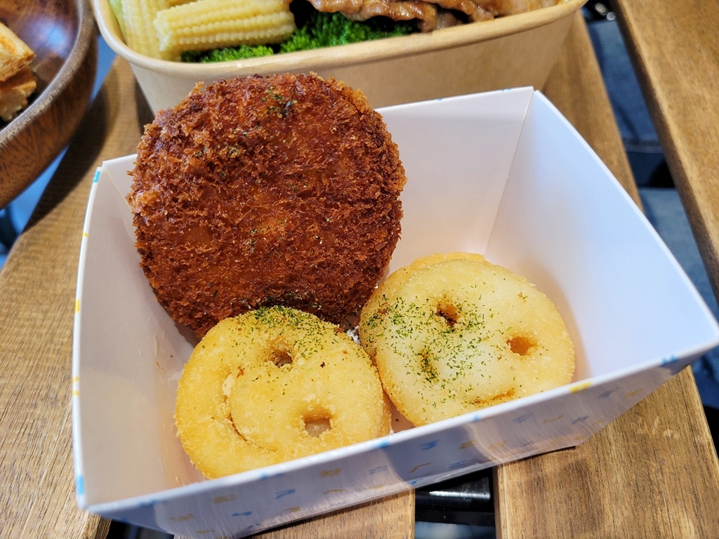 【美食】厭世也要好好吃飯！台中「厭世夯肉」輕食簡餐幫你充滿電