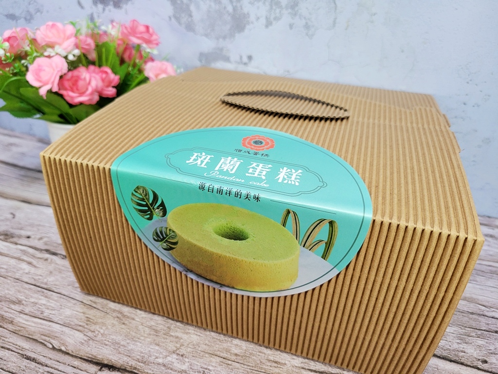 【美食】一口秒飞新加坡！顺成蛋糕的斑兰蛋糕开卖啰：清香斑兰＋