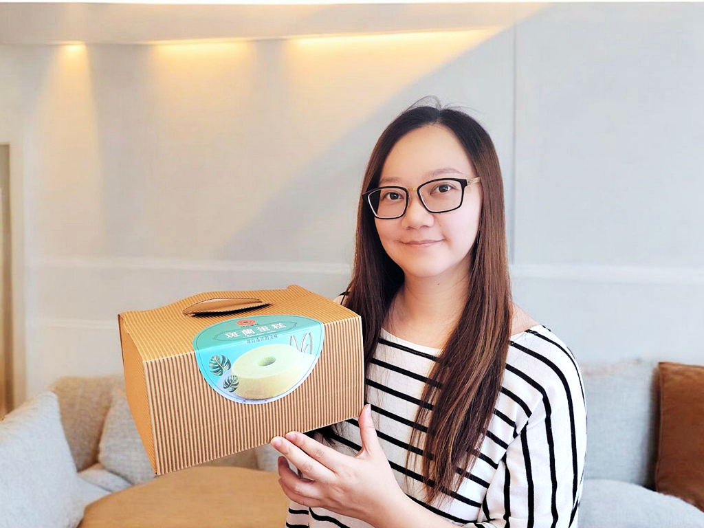 【美食】一口秒飞新加坡！顺成蛋糕的斑兰蛋糕开卖啰：清香斑兰＋
