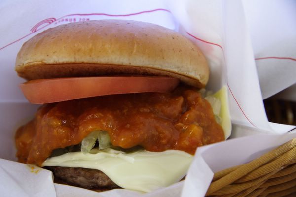 MOS Burger -- 辣味摩斯漢堡