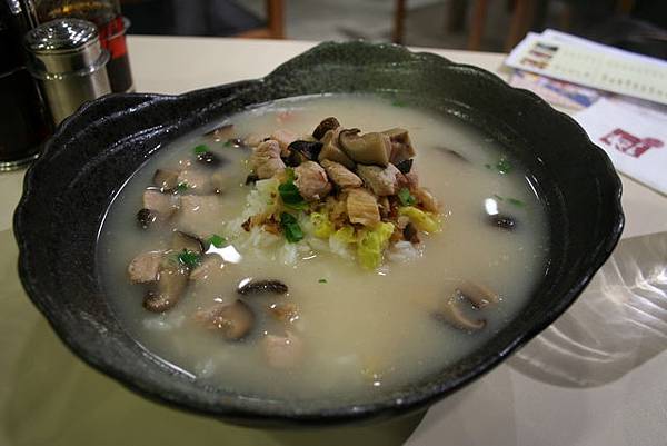 煮館 -- 方魚香菇肉粒魚湯泡飯