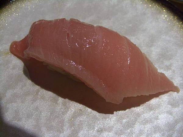 千兩 -- Otoro Sushi