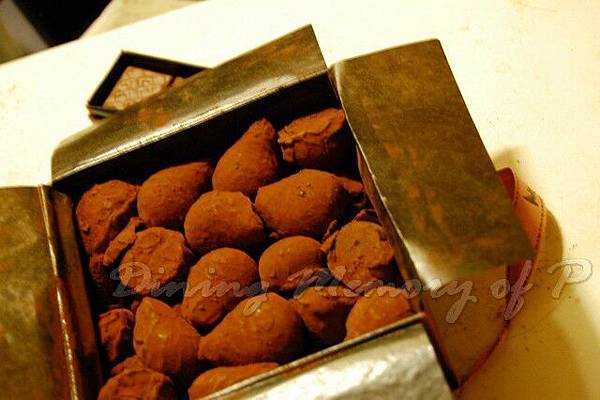 La Maison du Chocolat -- Fine Champagne Truffles