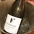 千里の月 -- T 帶來的 Summerhouse Sauvignon Blanc 2008