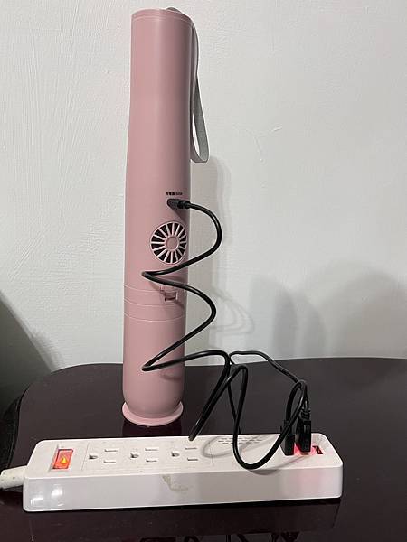 IMG_3506.JPG 超好用隨身吸塵器【SANSUI山水】輕淨吸迷你無線吸塵器+專用塵螨機 可無線手持 輕巧方便 居家車用清潔一機多用