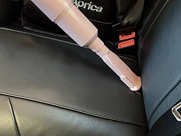 IMG_3663.jpg 超好用隨身吸塵器【SANSUI山水】輕淨吸迷你無線吸塵器+專用塵螨機 可無線手持 輕巧方便 居家車用清潔一機多用