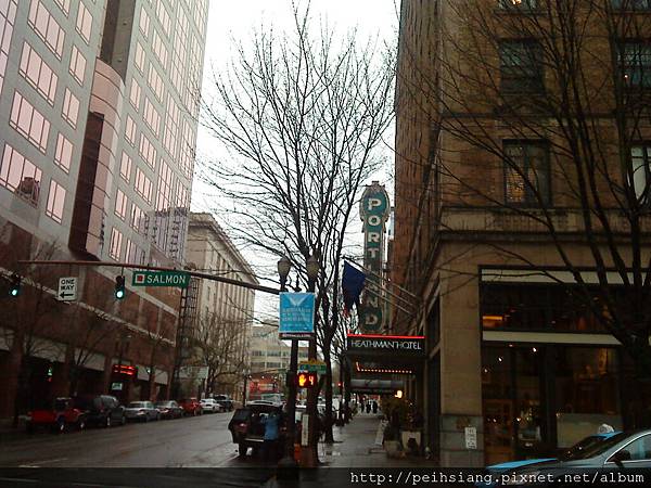 It's raining in PDX!