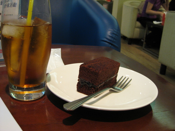 apple juice and cake