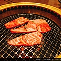 「多牛」福岡博多CP值高・人又多烤肉店