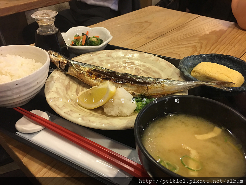 福岡天神地區超新鮮又大排長龍的魚類定食鐵平食堂