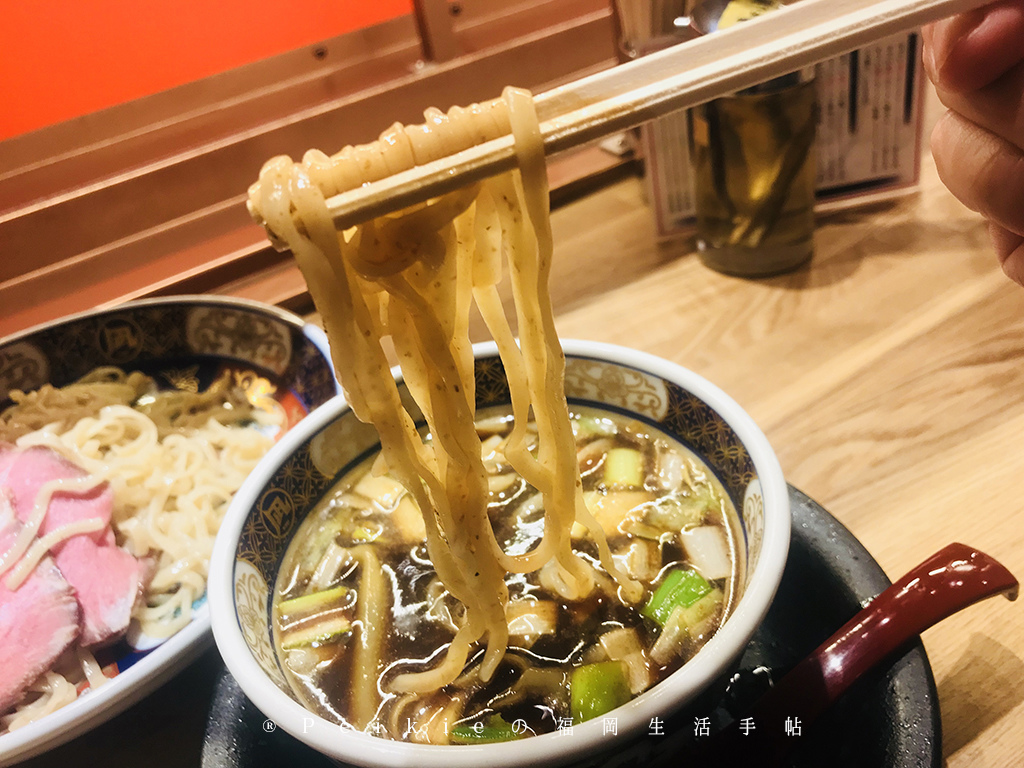 福岡空港的煮干拉麵ー凪｜凪ラーメン