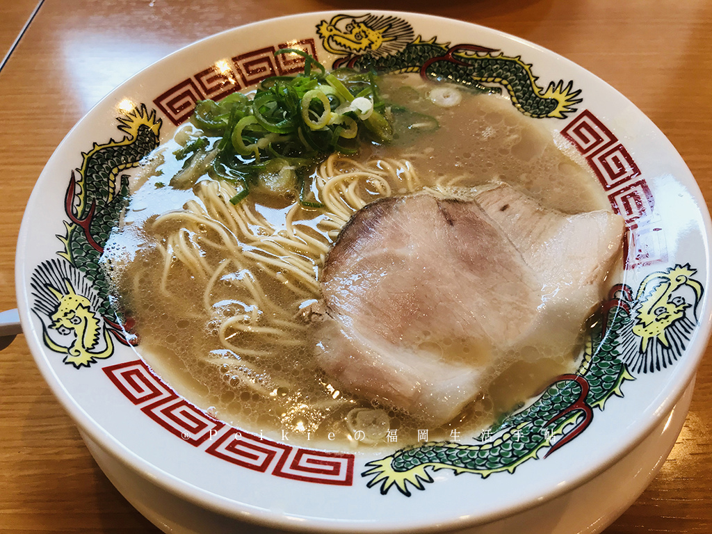 博多站前附近的一蘭系・幸ちゃん拉麵