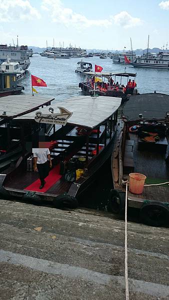 CYMERA_20160413_122713.jpg CYMERA_20160413_122713.jpg