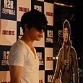 120808 R2B飯拍 (1)