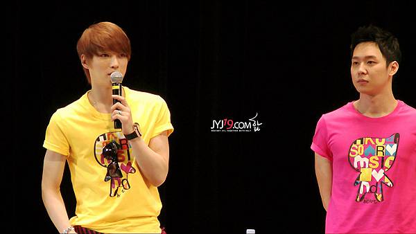 130429 NII FM @JYJ19 (15)