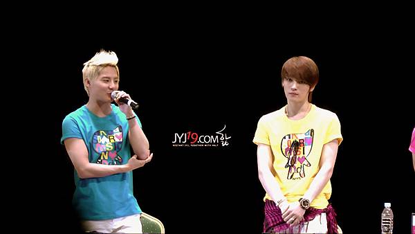 130429 NII FM @JYJ19 (9)