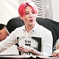 140811 JYJ《Just us》簽售會@JYJ_inToday (27).jpg