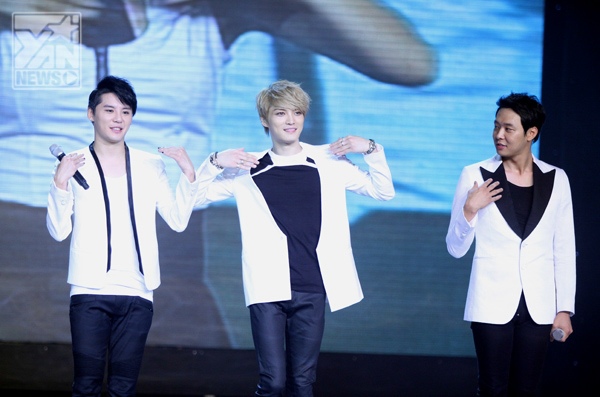 131024 JYJ越南亞運演唱會@yan (10).jpg