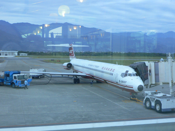 去程的遠東航空飛機,是大飛機