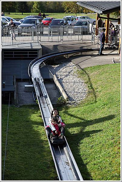 WIEGAND Toboggan Run  --上坡中