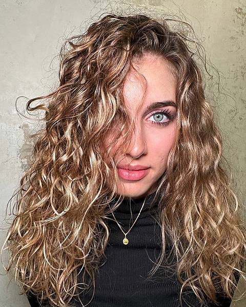 Snapinsta.app_347488038_670548928230436_4066520361387774654_n_1080