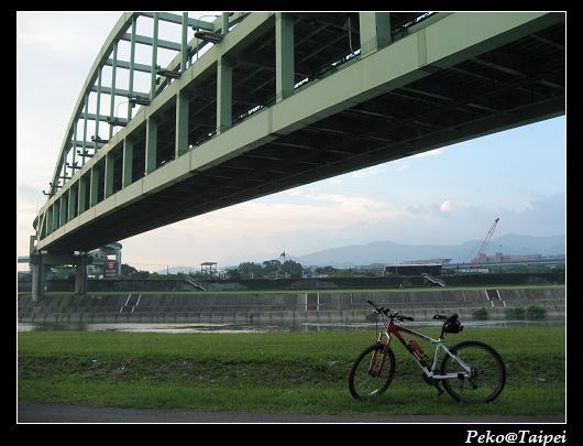 基隆河單車道.jpg