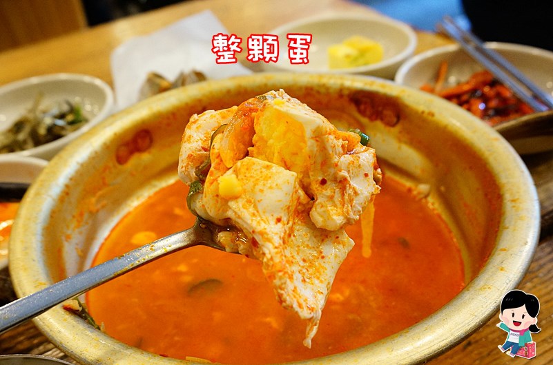 新沙站美食.韓國豆腐鍋推薦.金北順大鍋家.金北順豆腐鍋.豬頸肉泡菜鍋.韓國必吃美食推薦.韓國自由行.金北順大鍋家菜單.