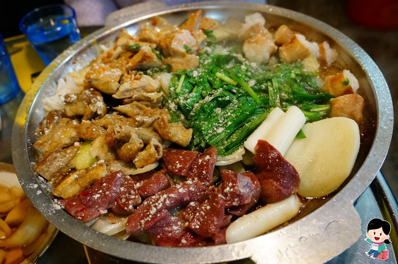 韓國必吃美食.烤腸店.차칸곱창.弘大烤腸.韓國烤牛腸.弘大美食推薦.弘大餐廳推薦.弘大必吃美食.韓國自由行2016.