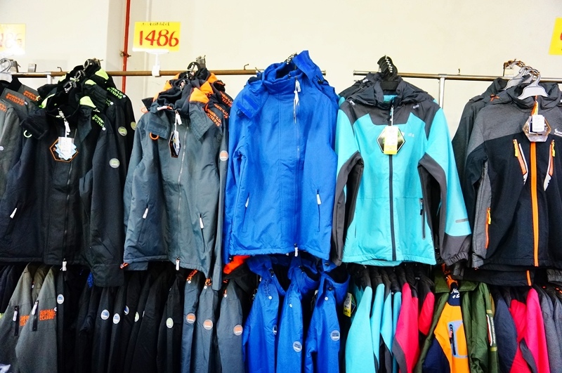 板橋特賣會.板樹體育館特賣會.拍手童裝.雪衣.雪褲.四季廠拍 板橋特賣會.板樹體育館特賣會.拍手童裝.雪衣.雪褲.四季廠拍