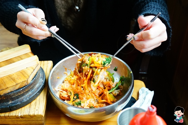 大邱美食.大邱旅遊.大邱拌飯.釜鍋拌飯.韓式釜飯.大邱韓式拌飯.