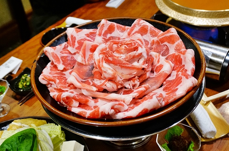 鹿兒島美食推薦 黒豚料理あぢもり黑豬肉涮涮鍋創始店ajimori 近天文館通 Jr鹿兒島中央車站 Peko のsimple Life 痞客邦