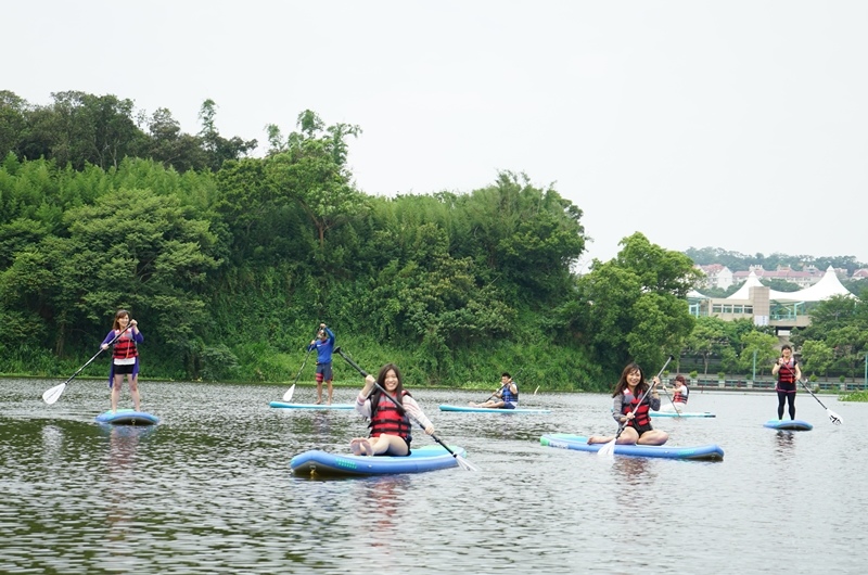 新竹旅遊.新竹景點2018.SUP立式划槳.魚鱗天梯.青青草原.海瑞摃丸.貢丸DIY.纖碧爾啤酒廠.新竹一日遊.