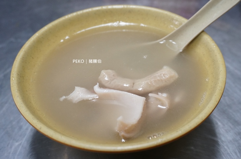 板橋美食.江子翠美食.江子翠宵夜.豬腸伯.豬腸伯油飯.豬腸伯四神湯.腸中腸.板橋四神湯.