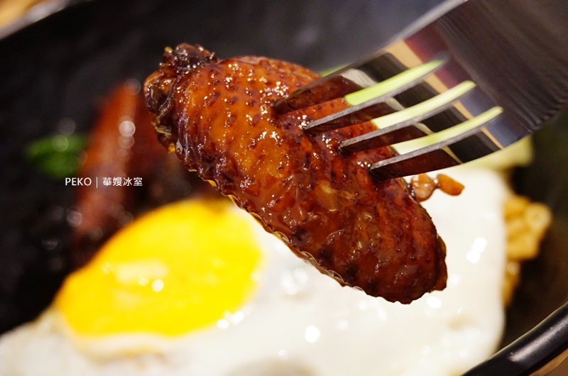 華嫂冰室.華嫂冰室 台北.東區美食.港式料理.冰花奶茶.華嫂冰室菜單.蕃茄蛋菠蘿包.華嫂菠蘿包.國父紀念館美食.