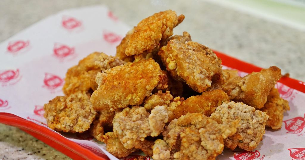 【西門町美食】師園鹽酥雞-蒜味鹽酥雞|內用飲料無限暢飲|西門町鹹酥雞推薦|師園菜單 @ :: 痞客邦 ::