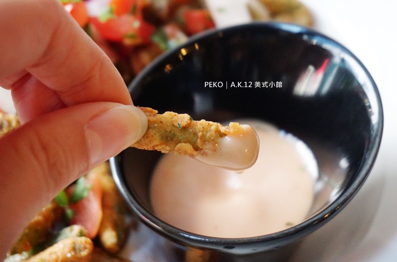 西門町美食.西門町餐廳.A.K.12 美式小館.台北美式餐廳.寵物友善餐廳.西門町聚餐.西門町美式餐廳.