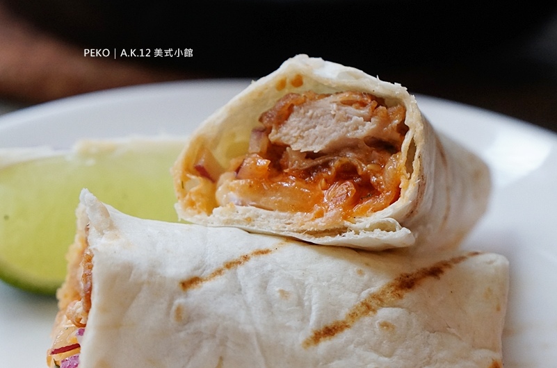 西門町美食.西門町餐廳.A.K.12 美式小館.台北美式餐廳.寵物友善餐廳.西門町聚餐.西門町美式餐廳.