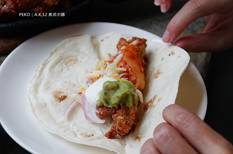 西門町美食.西門町餐廳.A.K.12 美式小館.台北美式餐廳.寵物友善餐廳.西門町聚餐.西門町美式餐廳.