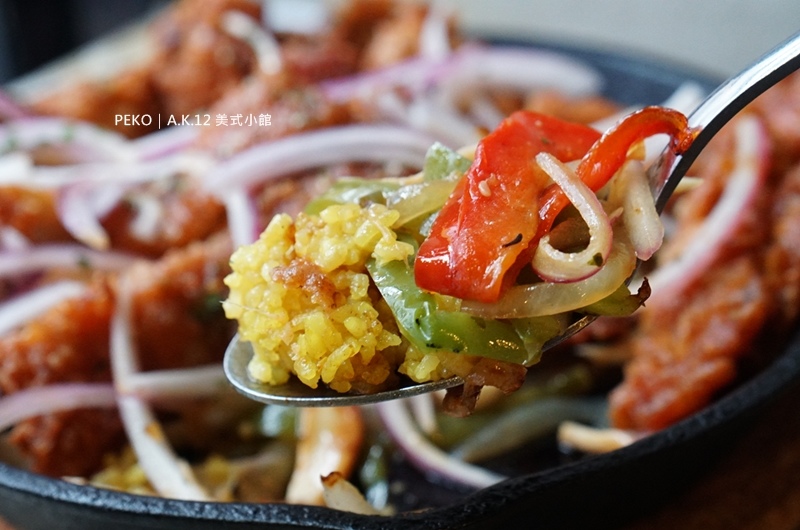 西門町美食.西門町餐廳.A.K.12 美式小館.台北美式餐廳.寵物友善餐廳.西門町聚餐.西門町美式餐廳.