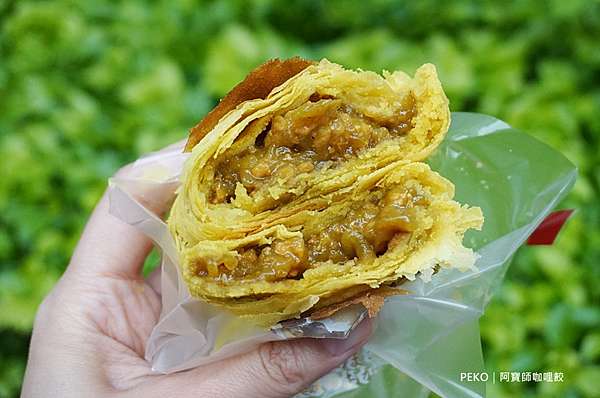 萬華美食 阿寶師咖哩餃 全台北最大最便宜的雙胞胎 台北伴手禮 萬華伴手禮推薦 Peko のsimple Life 痞客邦