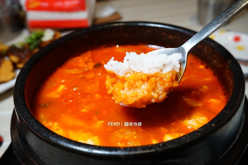 圓夢炸雞.西門町美食.西門町韓式料理.西門町炸雞.西門韓式炸雞.圓夢炸雞菜單.圭賢炸雞.台北韓式炸雞.台北韓式料理. 圓夢炸雞.西門町美食.西門町韓式料理.西門町炸雞.西門韓式炸雞.圓夢炸雞菜單.圭賢炸雞.台北韓式炸雞.台北韓式料理.