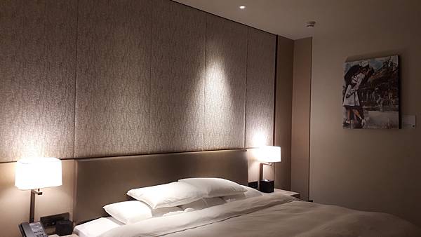 [心得] 臺北 南港站 臺北六福萬怡酒店