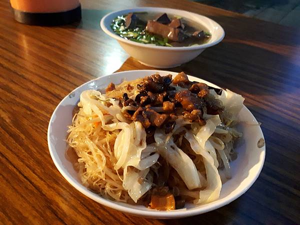 [食記] 高雄 鹽埕區 蘭姐古早味傳統美食