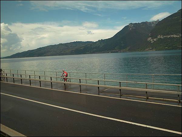 瑞士風景杜恩湖