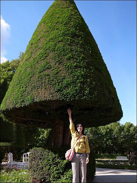 主教宮殿的後花園(Hofgarten)